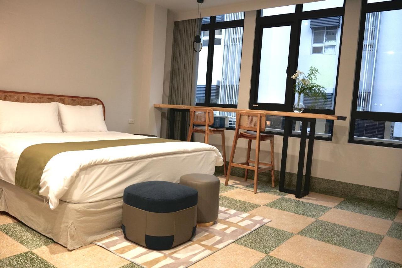 璿 旅 Syuan Hotel Tainan Luaran gambar