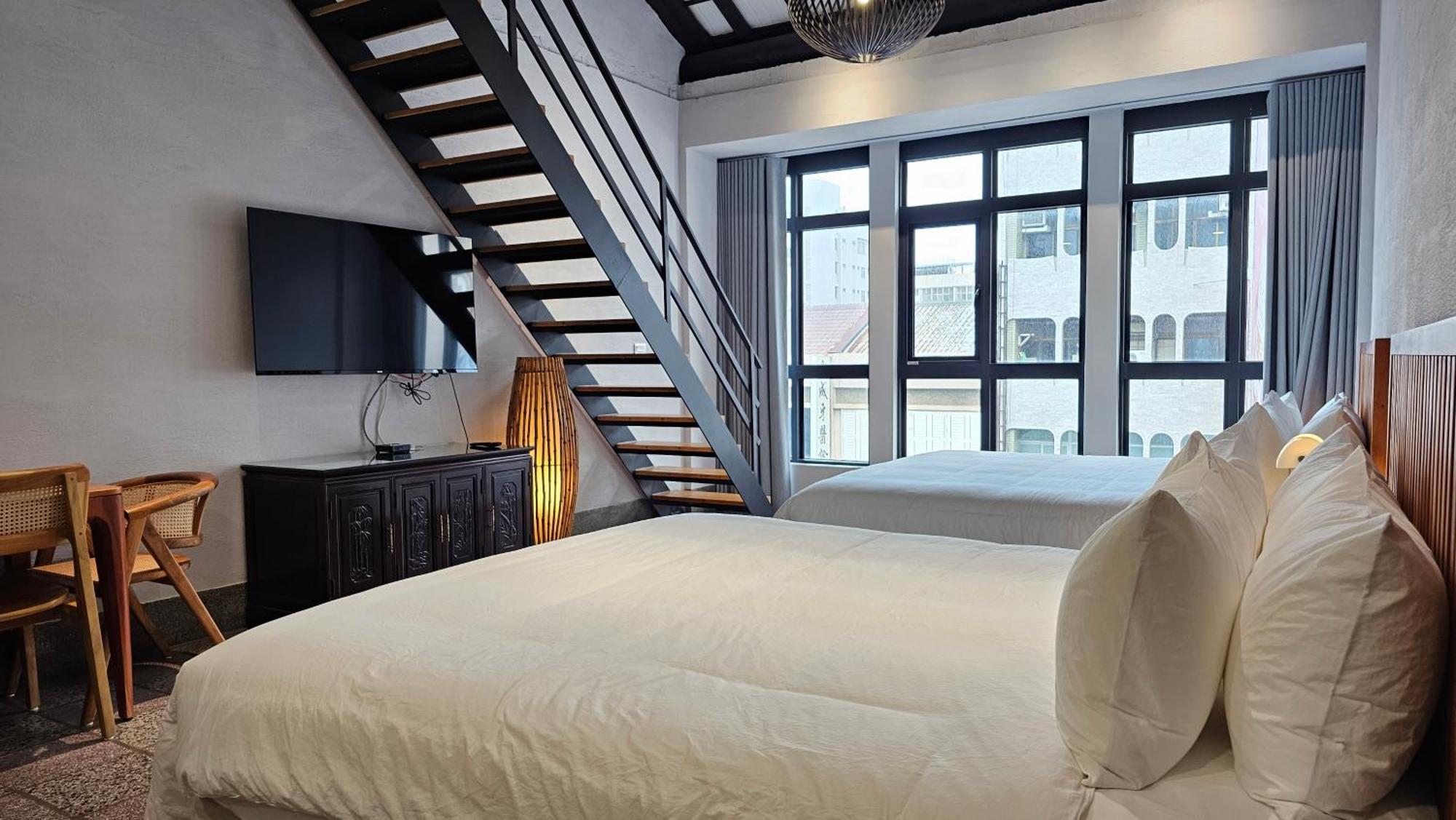 璿 旅 Syuan Hotel Tainan Luaran gambar